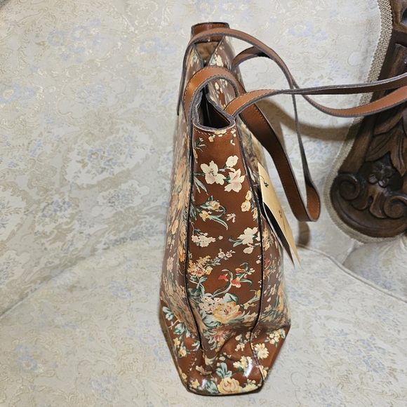Patricia Nash Leather Tote - Picture 5 of 14